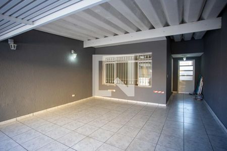 Casa à venda com 130m², 3 quartos e 2 vagasGaragem