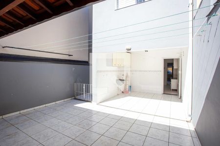 Casa à venda com 130m², 3 quartos e 2 vagasEspaço Gourmet
