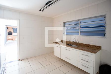 Casa à venda com 130m², 3 quartos e 2 vagasCozinha