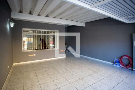 Casa à venda com 130m², 3 quartos e 2 vagasGaragem