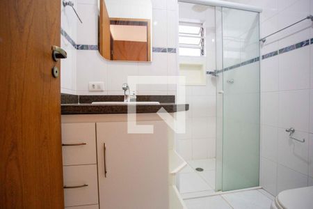 Casa à venda com 130m², 3 quartos e 2 vagasBanheiro da Suíte