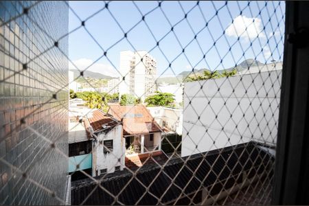 Apartamento à venda com 63m², 2 quartos e 1 vaga Apartamento à venda com 63m², 2 quartos e 1 vagaVista da Suíte