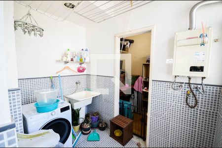 Apartamento à venda com 63m², 2 quartos e 1 vaga Apartamento à venda com 63m², 2 quartos e 1 vagaÁrea de Serviço