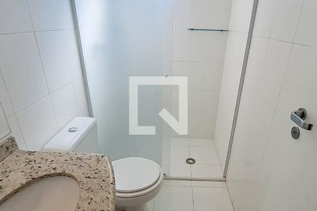 Apartamento para alugar com 63m², 2 quartos e 2 vagasBanheiro da suíte