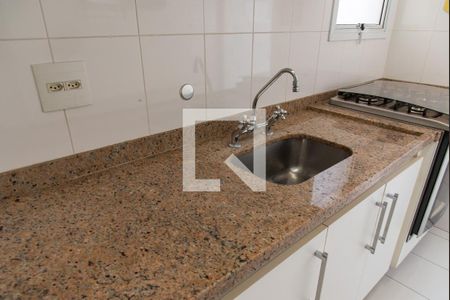 Apartamento para alugar com 63m², 2 quartos e 2 vagasCozinha
