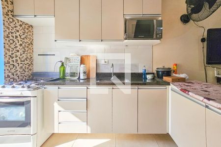 Casa de condomínio para alugar com 70m², 2 quartos e 1 vaga Casa de condomínio para alugar com 70m², 2 quartos e 1 vagaCozinha