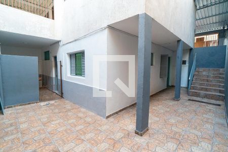 Casa para alugar com 80m², 1 quarto e 1 vagaQuintal