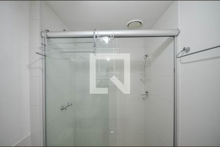 Apartamento para alugar com 75m², 3 quartos e 1 vaga Apartamento para alugar com 75m², 3 quartos e 1 vagaBanheiro da Suíte
