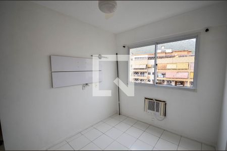 Apartamento para alugar com 75m², 3 quartos e 1 vaga Apartamento para alugar com 75m², 3 quartos e 1 vagaSuíte