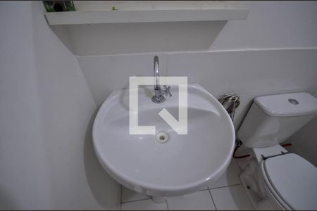 Apartamento para alugar com 75m², 3 quartos e 1 vaga Apartamento para alugar com 75m², 3 quartos e 1 vagaBanheiro Social