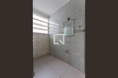 Apartamento à venda com 82m², 2 quartos e sem vagaBanheiro