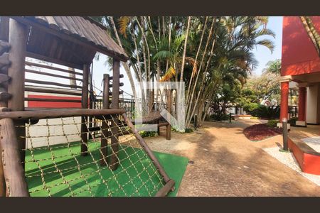 Apartamento para alugar com 74m², 3 quartos e 2 vagasÁrea comum - Playground