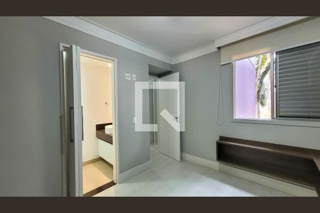 Suíte  de apartamento para alugar com 3 quartos, 74m² em Jardim Santa Genebra, Campinas