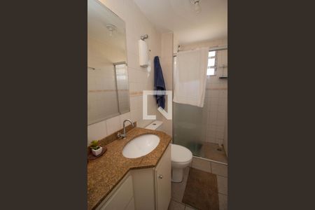 Apartamento para alugar com 81m², 2 quartos e 1 vaga Apartamento para alugar com 81m², 2 quartos e 1 vagaBanheiro