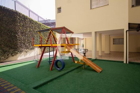 Apartamento para alugar com 81m², 2 quartos e 1 vaga Apartamento para alugar com 81m², 2 quartos e 1 vagaÁrea Comum - Playground