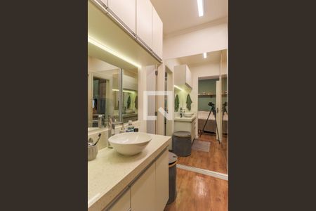 Apartamento para alugar com 84m², 2 quartos e 1 vaga Apartamento para alugar com 84m², 2 quartos e 1 vagaBanheiro da Suíte