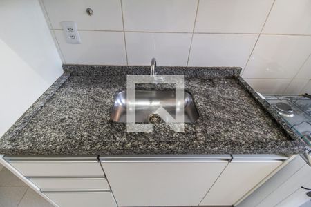 Apartamento para alugar com 60m², 2 quartos e 1 vagaDetalhe da cozinha