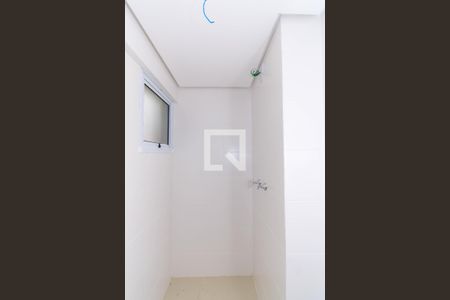 Apartamento à venda com 41m², 2 quartos e 1 vaga Apartamento à venda com 41m², 2 quartos e 1 vagaBanheiro
