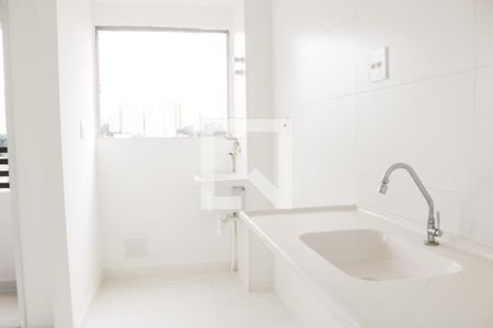 Apartamento à venda com 32m², 1 quarto e sem vaga Apartamento à venda com 32m², 1 quarto e sem vagaCozinha e Área de Serviço