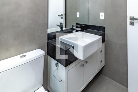 Apartamento à venda com 187m², 3 quartos e 3 vagas Apartamento à venda com 187m², 3 quartos e 3 vagasBanheiro da Suíte 1