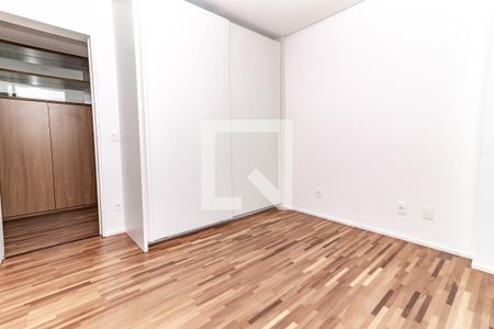 Apartamento à venda com 187m², 3 quartos e 3 vagas Apartamento à venda com 187m², 3 quartos e 3 vagasSuíte 1