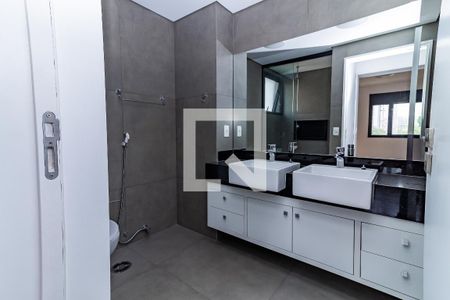 Apartamento à venda com 187m², 3 quartos e 3 vagas Apartamento à venda com 187m², 3 quartos e 3 vagasBanheiro da Suíte 3