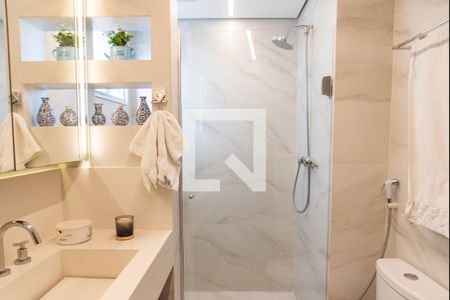 Apartamento à venda com 140m², 3 quartos e 2 vagasBanheiro da suíte 1