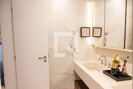 Apartamento à venda com 140m², 3 quartos e 2 vagasBanheiro da suíte 1