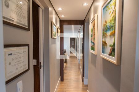 Apartamento à venda com 140m², 3 quartos e 2 vagasCorredor