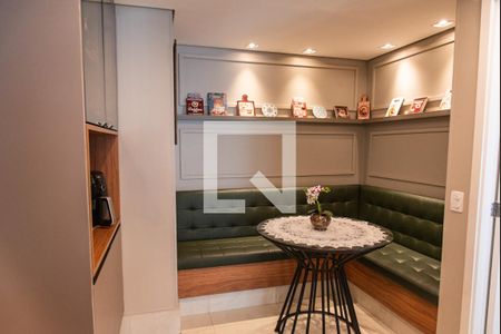 Apartamento à venda com 140m², 3 quartos e 2 vagasCozinha