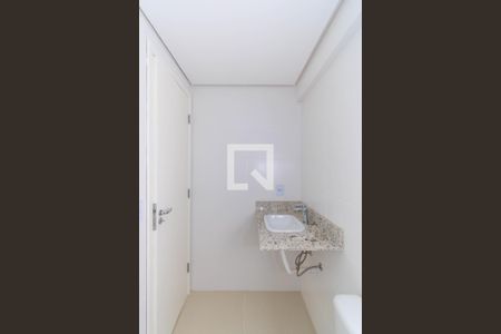Apartamento para alugar com 41m², 2 quartos e 1 vaga Apartamento para alugar com 41m², 2 quartos e 1 vagaBanheiro