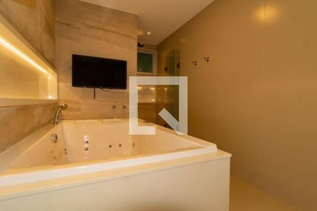 Apartamento à venda com 260m², 3 quartos e 2 vagas
