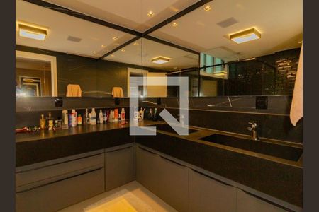 Apartamento à venda com 260m², 3 quartos e 2 vagas