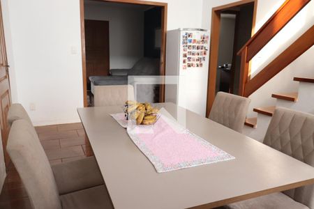 Casa à venda com 162m², 3 quartos e 2 vagasCozinha