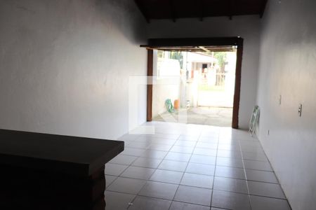 Casa à venda com 162m², 3 quartos e 2 vagasGaragem / serviços