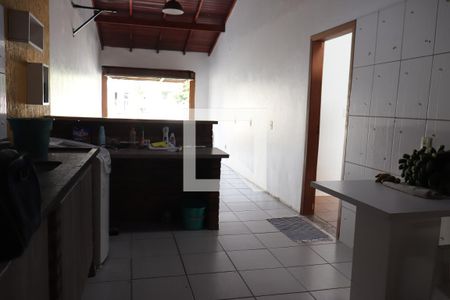 Casa à venda com 162m², 3 quartos e 2 vagasGaragem / serviços