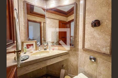 Apartamento à venda com 243m², 4 quartos e 4 vagas