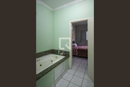 Casa à venda com 514m², 3 quartos e 8 vagas Casa à venda com 514m², 3 quartos e 8 vagasBanheiro Social