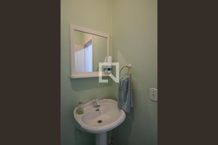 Casa à venda com 514m², 3 quartos e 8 vagas Casa à venda com 514m², 3 quartos e 8 vagasBanheiro Quarto