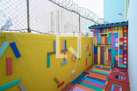 Casa à venda com 514m², 3 quartos e 8 vagas Casa à venda com 514m², 3 quartos e 8 vagasÁrea comum