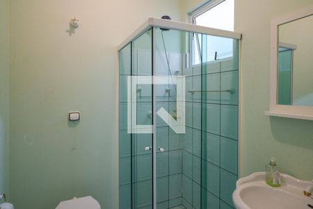 Casa à venda com 514m², 3 quartos e 8 vagas Casa à venda com 514m², 3 quartos e 8 vagasBanheiro Quarto