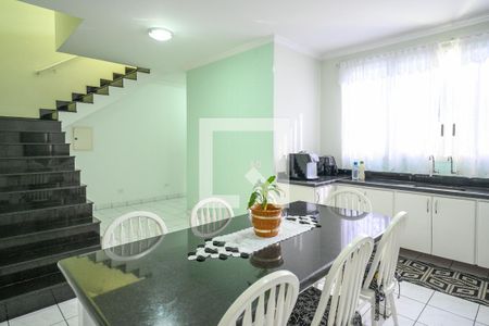 Casa à venda com 514m², 3 quartos e 8 vagas Casa à venda com 514m², 3 quartos e 8 vagasCozinha