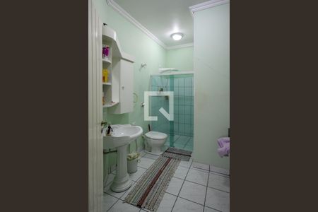 Casa à venda com 514m², 3 quartos e 8 vagas Casa à venda com 514m², 3 quartos e 8 vagasBanheiro Social