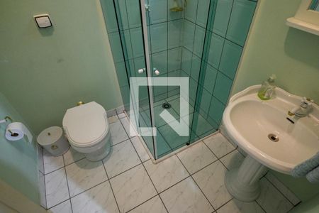 Casa à venda com 514m², 3 quartos e 8 vagas Casa à venda com 514m², 3 quartos e 8 vagasBanheiro Quarto