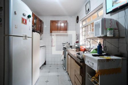 Casa à venda com 200m², 4 quartos e 3 vagas Casa à venda com 200m², 4 quartos e 3 vagasCozinha
