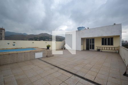 Apartamento para alugar com 520m², 3 quartos e 1 vaga Apartamento para alugar com 520m², 3 quartos e 1 vagaÁrea comum - Piscina