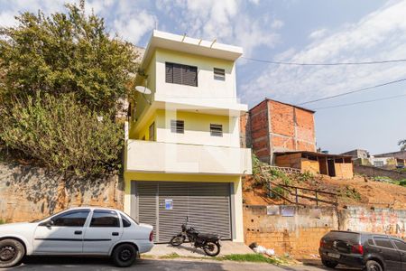 Casa para alugar com 70m², 1 quarto e 1 vagaFachada