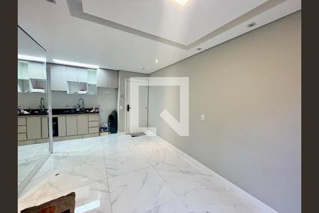 Sala de apartamento à venda com 2 quartos, 54m² em Vila Nambi, Jundiaí