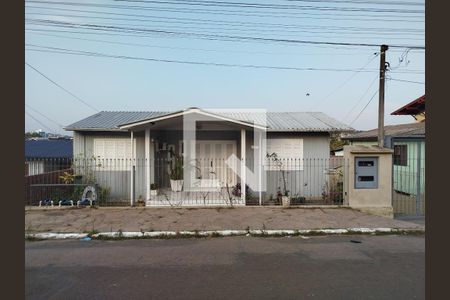 Casa para alugar com 95m², 3 quartos e 1 vaga Casa para alugar com 95m², 3 quartos e 1 vagaFachada