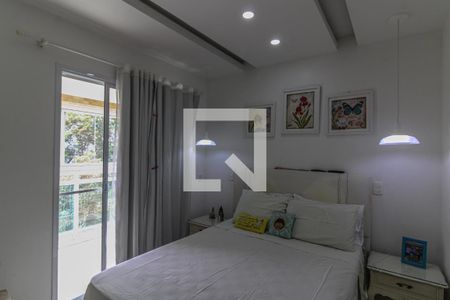 Apartamento à venda com 156m², 3 quartos e 2 vagasSuíte 1